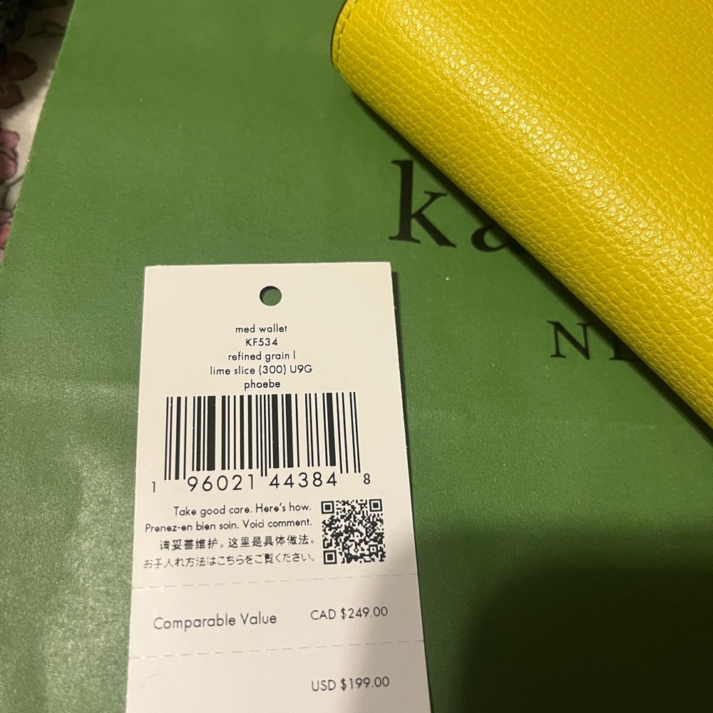 Kate Spade Yellow Wallet with Turn-Lock Closure NEW w TAGS - Picture 4 of 6